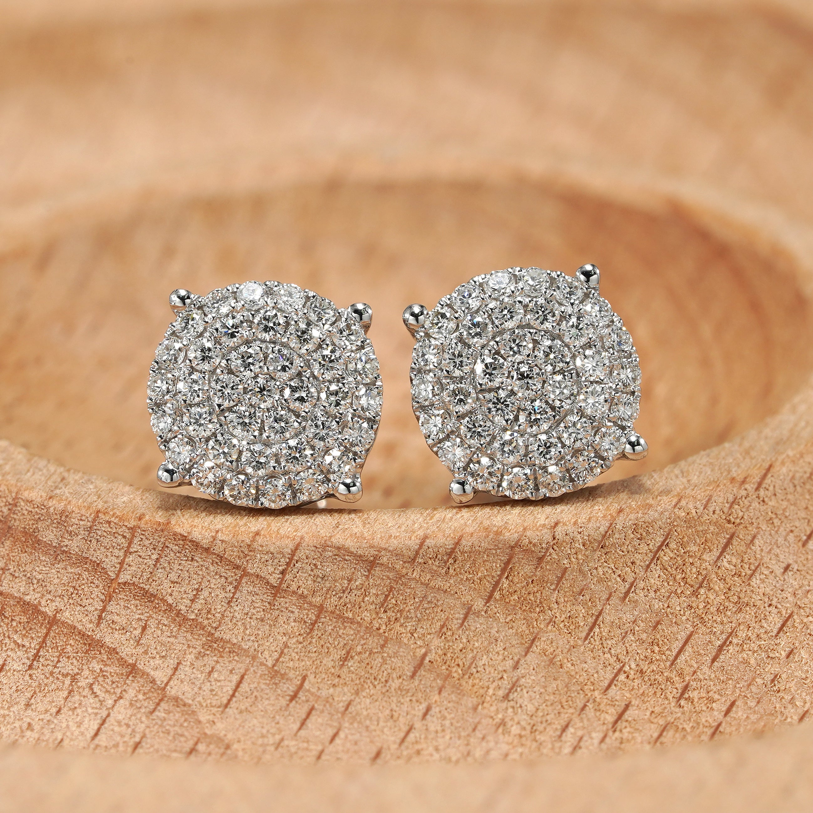 18KW earring HKS