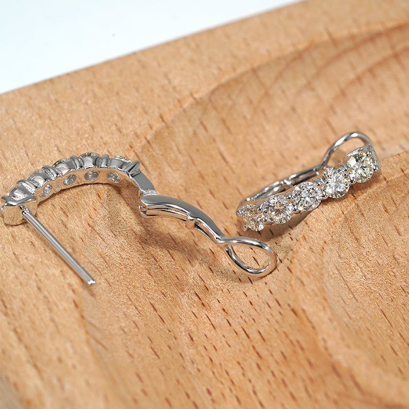 18KW earring EE1602
