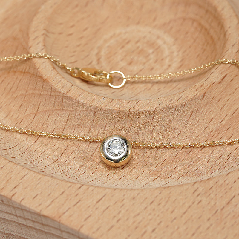 18KY pendant P2582